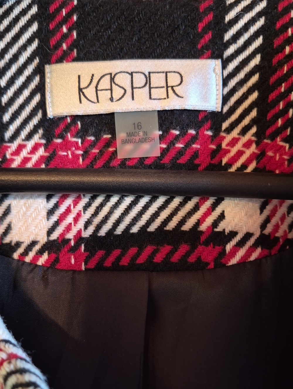 Kasper Womens Size 16 Plaid Open Jacket in Black, White & Red